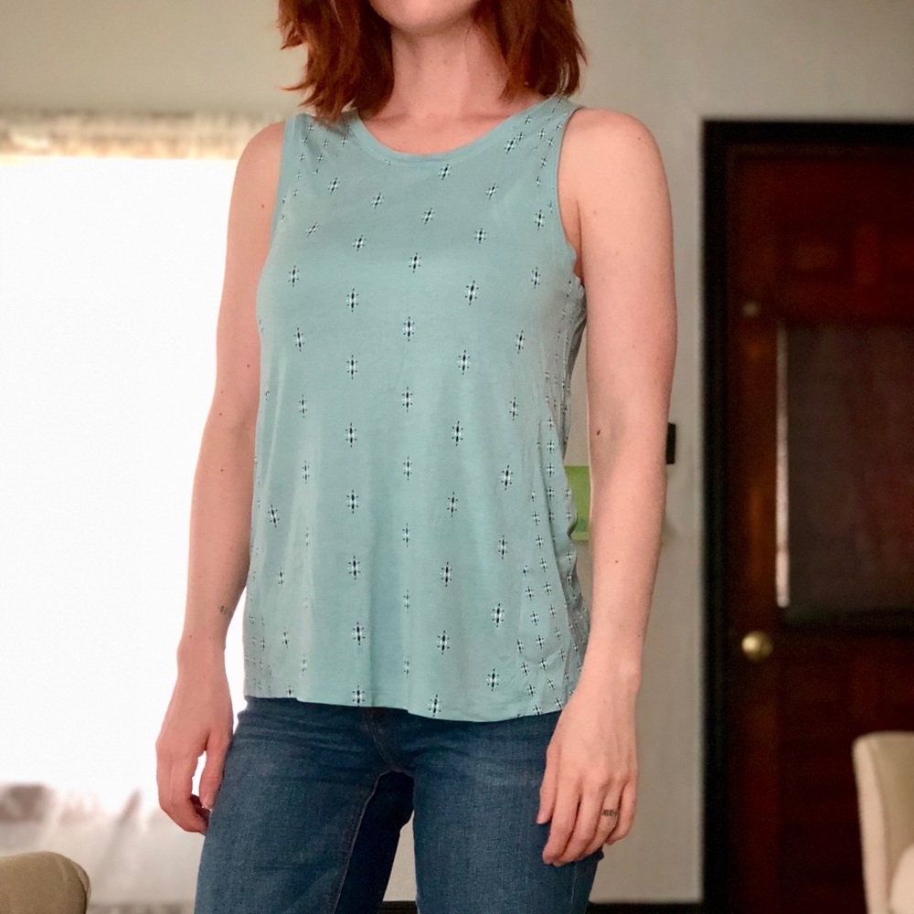✨HP✨Old Navy•Light Blue Tank•M•166
